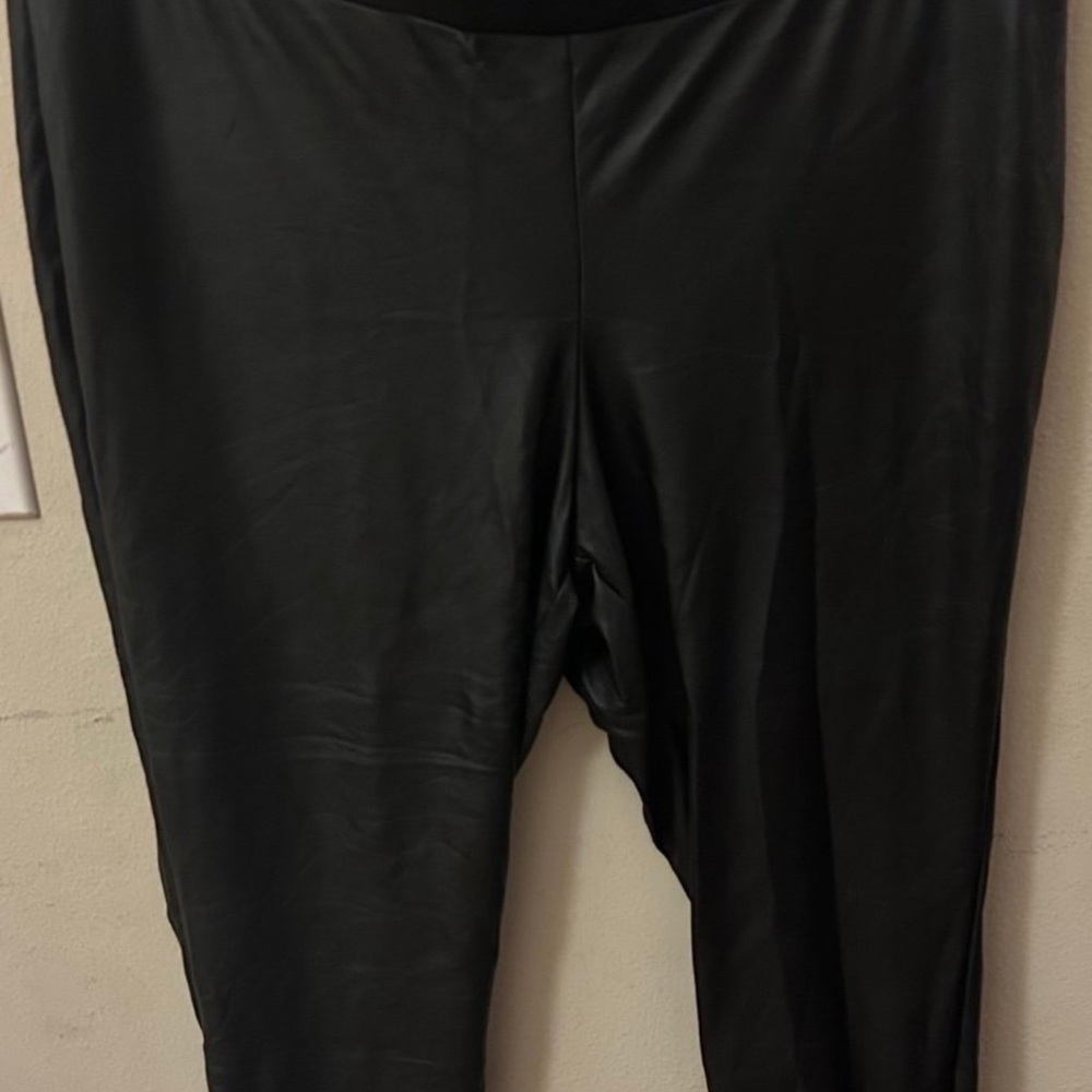 Torrid faux leather leggings size 2
